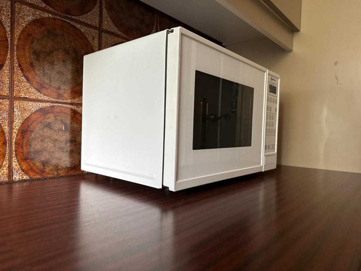 וינה 2 Rooms Flat With Balcony, Near Of Center מראה חיצוני תמונה